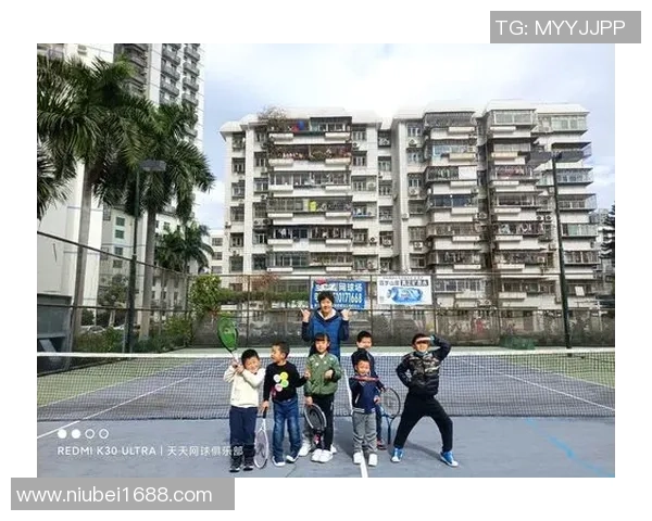 杭州网球队中路突破解析:如何在网球赛场上实现战术创新与团队协作